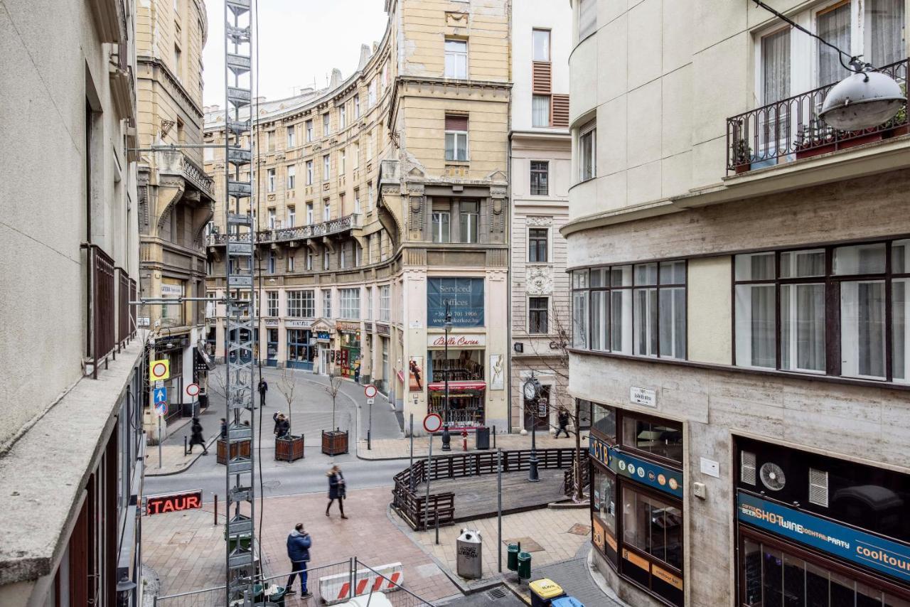 Centre Point Apartment Budapest Exterior photo